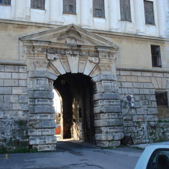 PORTA DEI GRECI, ENTRY INTO LA KALSA