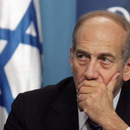 Former Israeli Prime Minister Ehud Olmert (Photo by Baz Ratner-Pool/Getty Images)