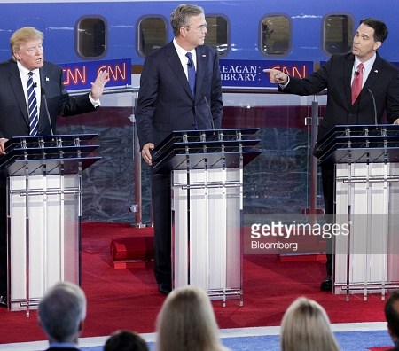 TRUMP AND OTHER CANDIDATES PODIUM 488668284