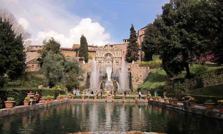 Tivoli's Villa D'Este Fontana del Nettuno and Fontana dell'Organo 