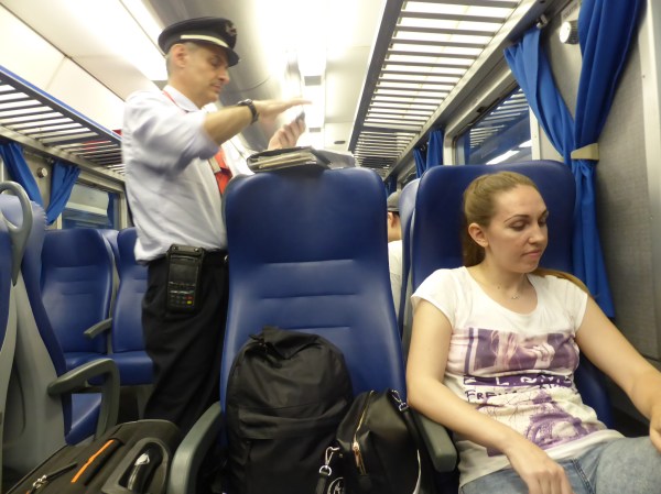 italy train conductor P1070191