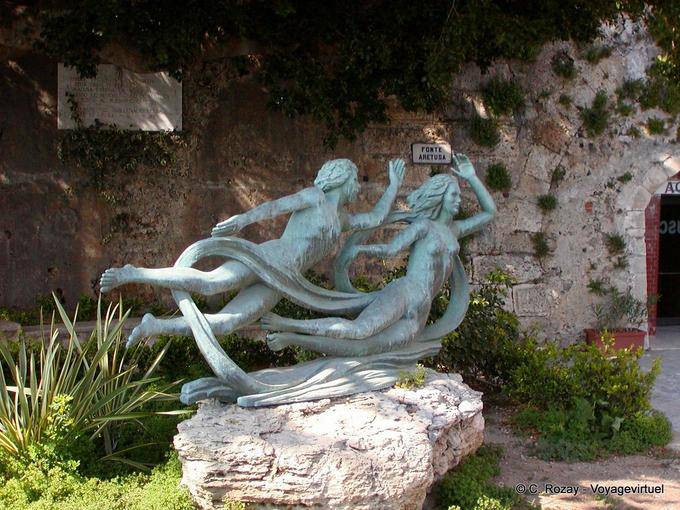 Sculpture at Fonte Aretusa OLYMPUS DIGITAL CAMERA