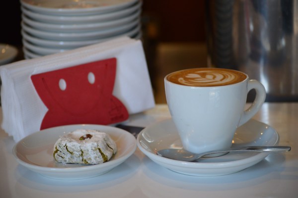 palermo caffe scene DSC_1244