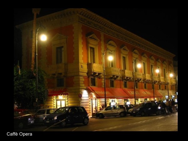 Café Opera