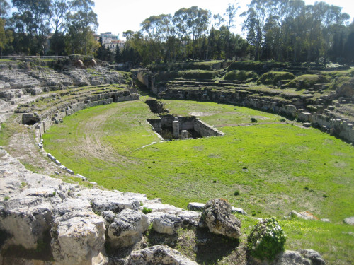 5TH CENTURY ROMAN AMPHI=TEATRO