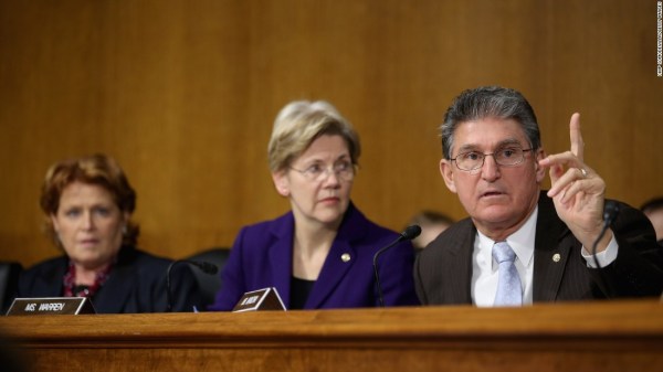 bank-hearing-150316125544-elizabeth-warren-gallery-8-super-169
