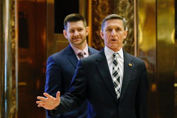 flynn-father-and-songettyimages-623852576
