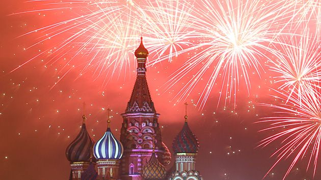 celebration-in-russiablog_zuma_russia_fireworks